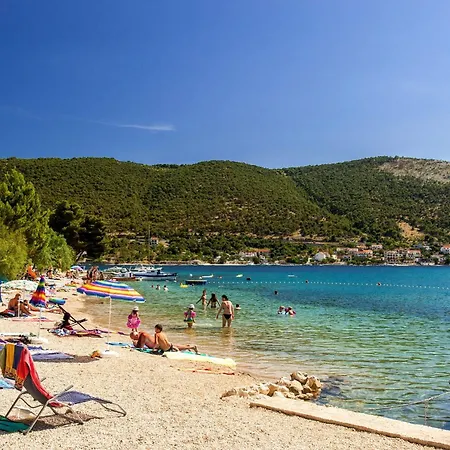 With Parking Space Grebastica, Sibenik - 13978 Apartamento Baselovici