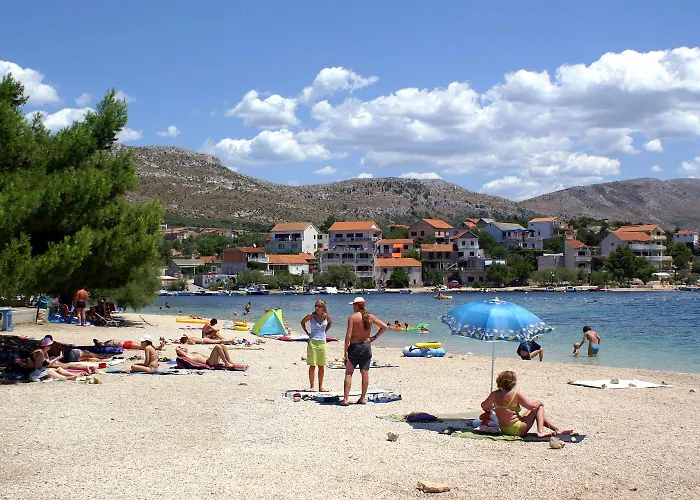 With Parking Space Grebastica, Sibenik - 13978 Daire *